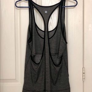 Lululemon tank!